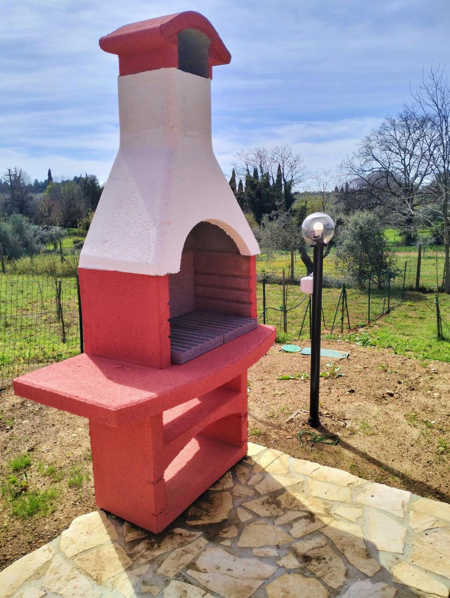Villetta Fedora Immersa Nel Verde Cecina  Exterior photo